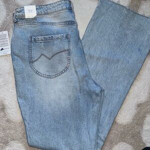 Cleo & Wolf High Rise Bootcut Jeans 32/34